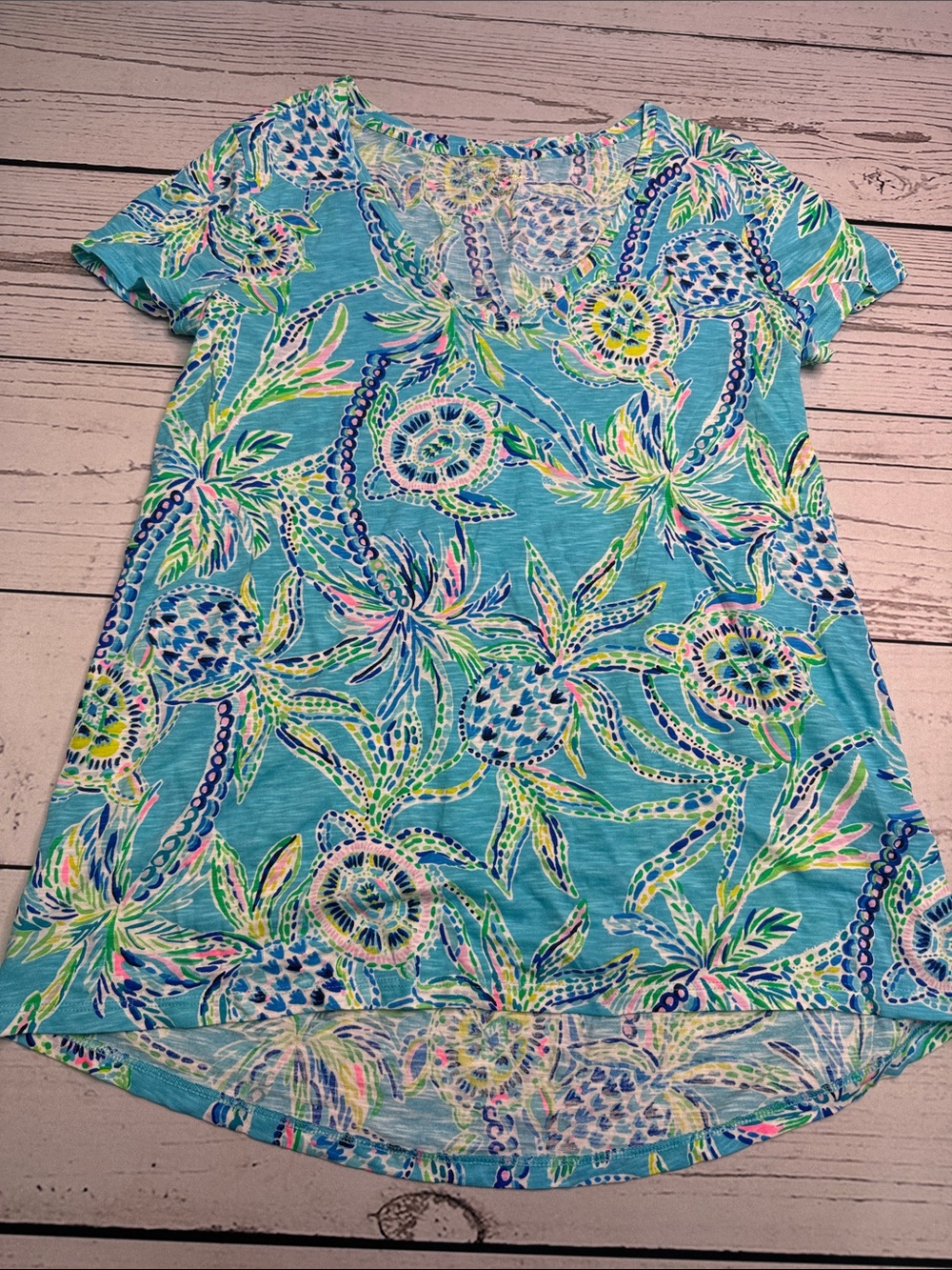 Women’s LILLY PULITZER Etta Turtle T-Shirt Bermuda Blue Size S